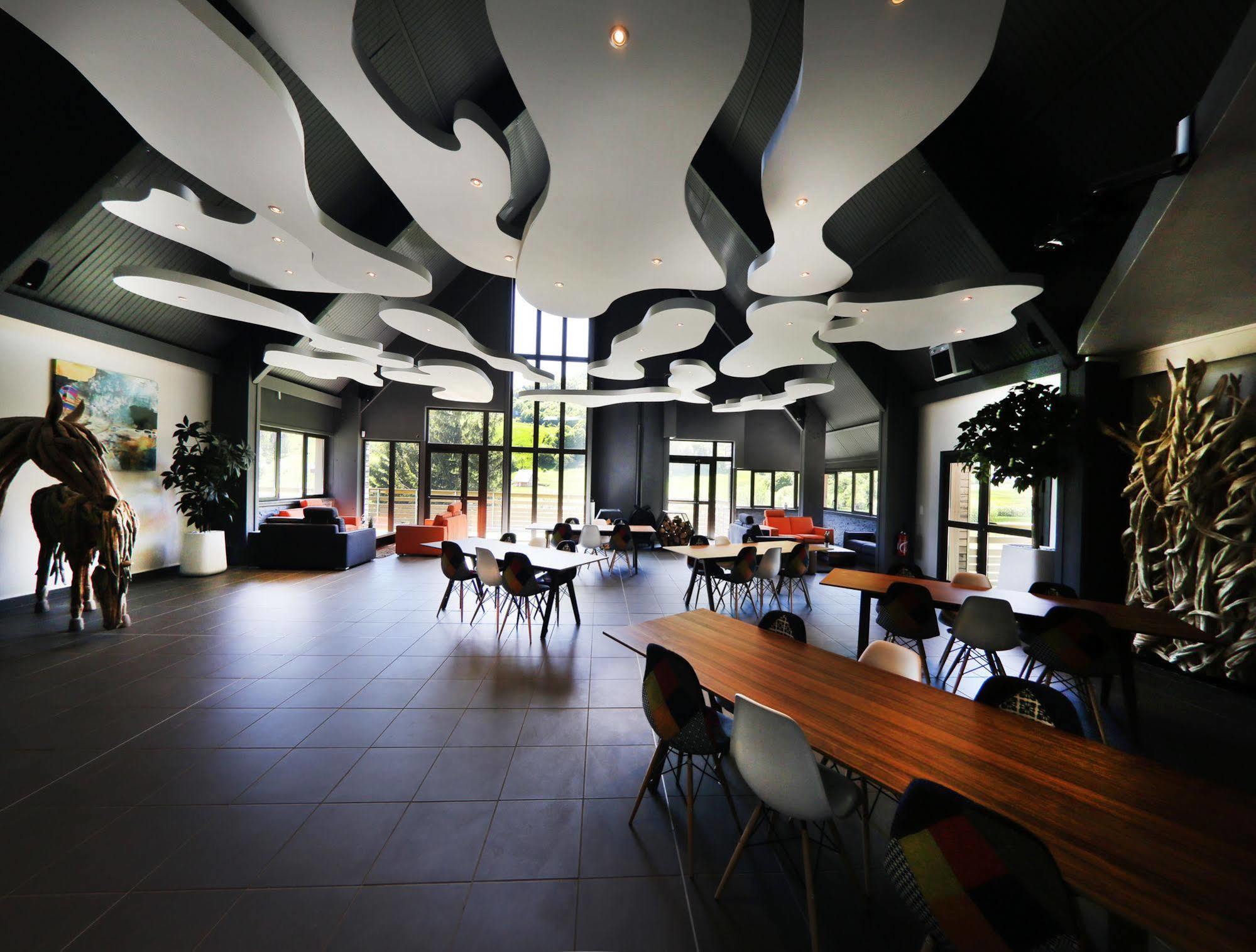Sancy Apartahotel